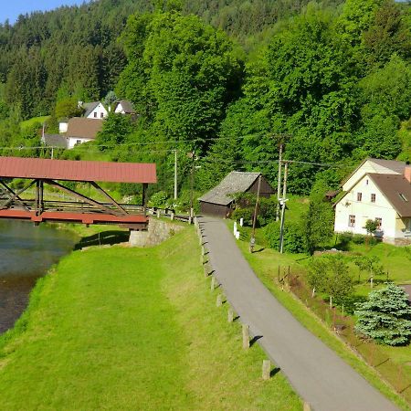 Ubytovani U Lavky Suchovrsice Exteriér fotografie